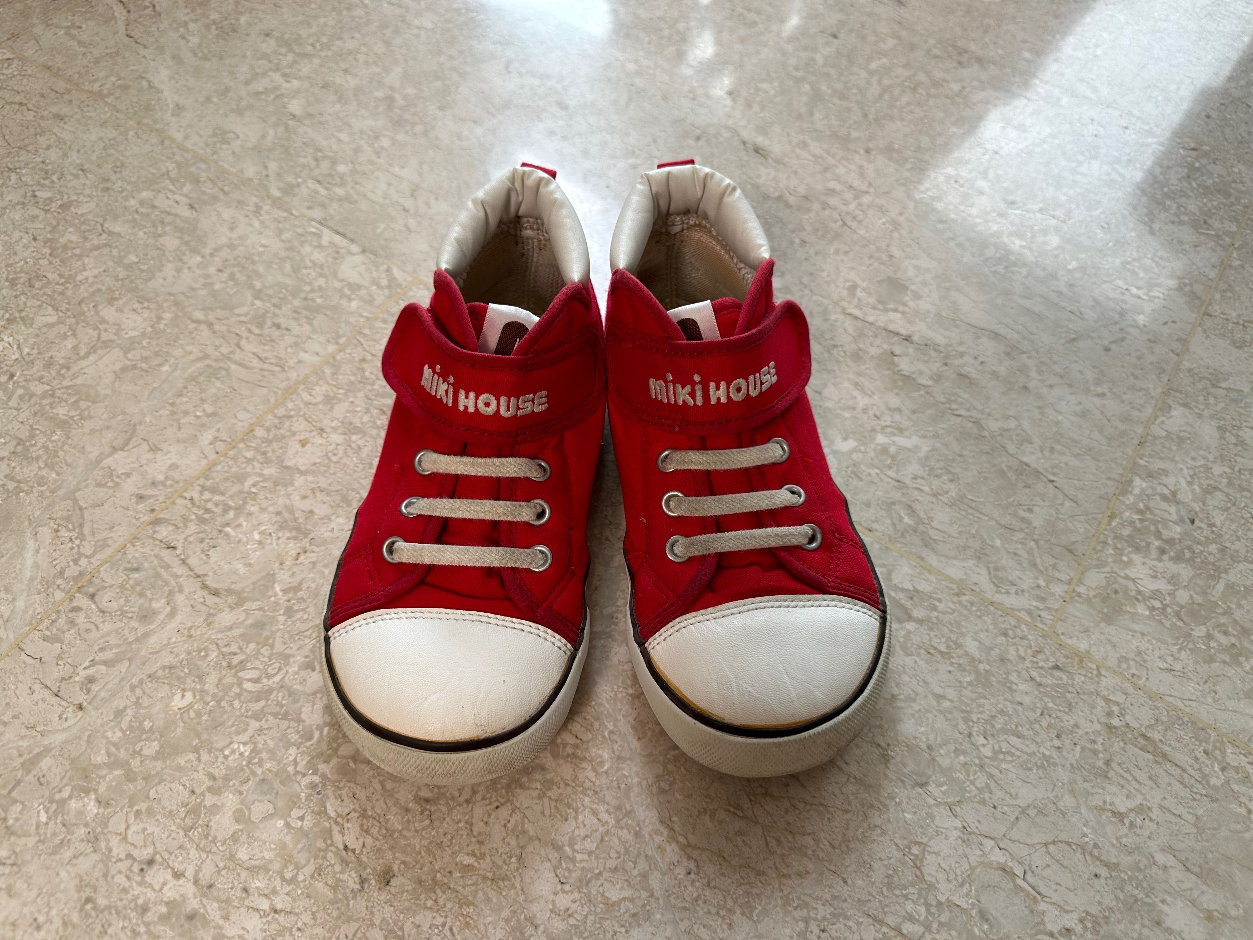 Red house shop shoes