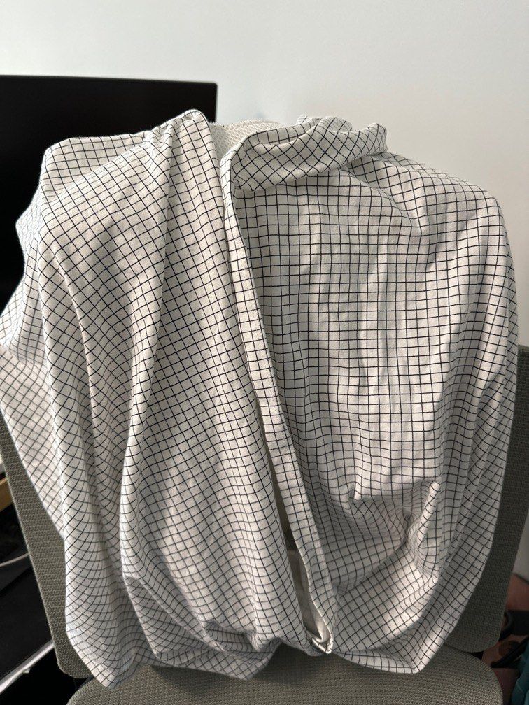 Konny baby carrier size L, Babies & Kids, Going Out, Carriers & Slings