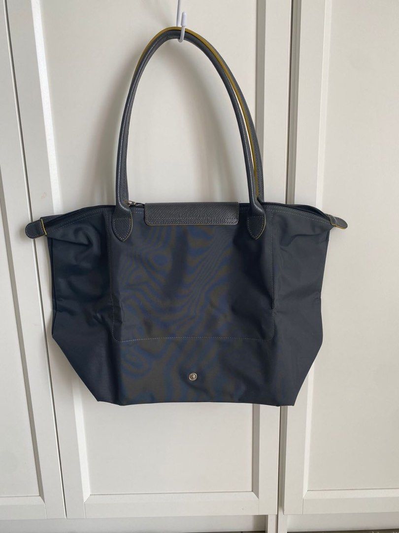 Le pliage club shoulder bag l best sale
