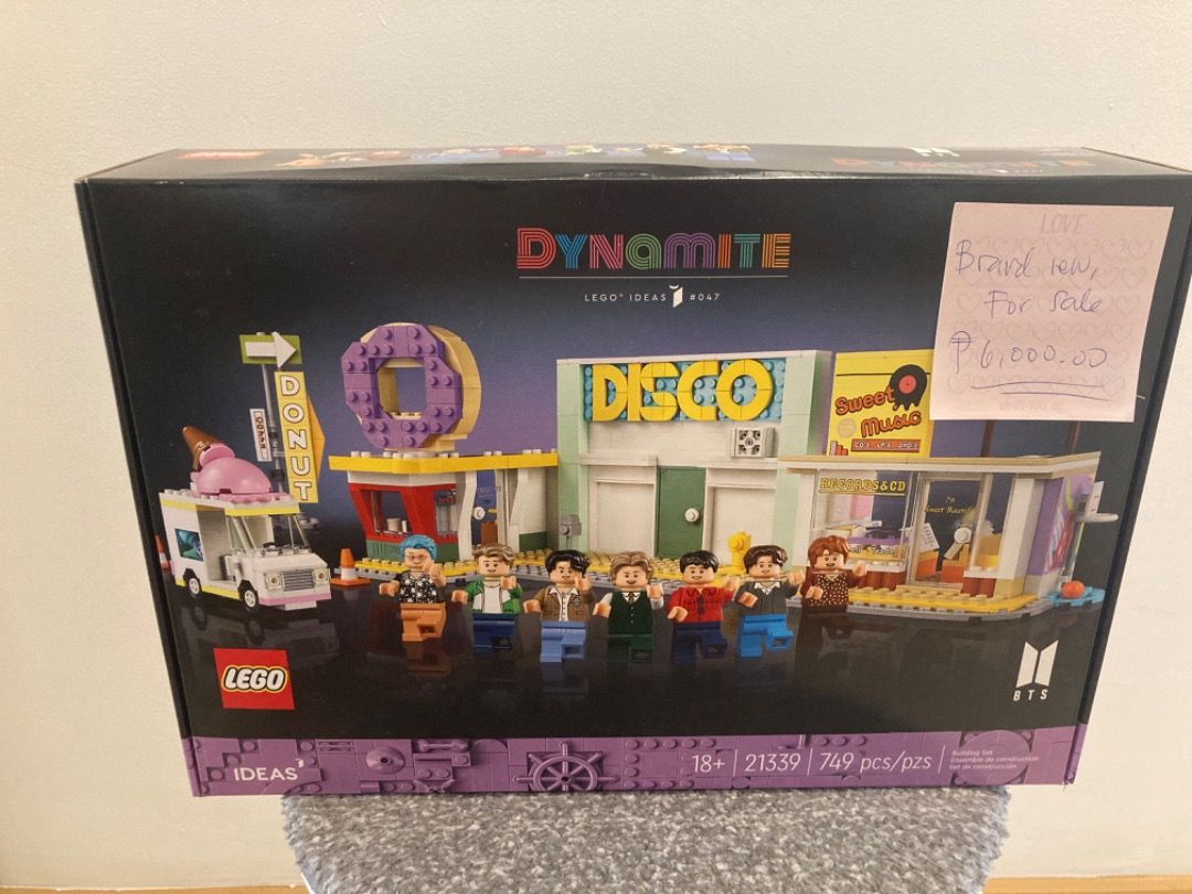Lego x BTS (Category: Lego & Building Sets) located in Pasig City. Submitted by johndoe0088 (Listing ID 1261026064, Image 3). Description: For Sale: Lego BTS Dynamite Set LEGO® Ideas BTS Dynamite captures the joyful energy of 21st-century pop icons, BTS. This play-and-display set recalls the band’s memorable music video for their smash-hit single, “Dynamite,” with brick-built versions of locations like the disco, record store, donut store and ice