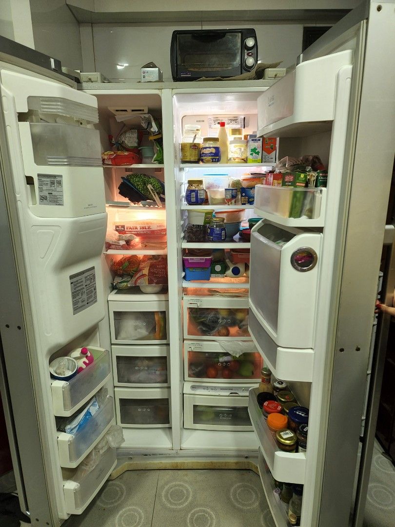 LG Double door fridge, TV & Home Appliances, Kitchen Appliances