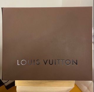 Shop Louis Vuitton 2023 SS Horizon 55 (M23203) by IledesPins
