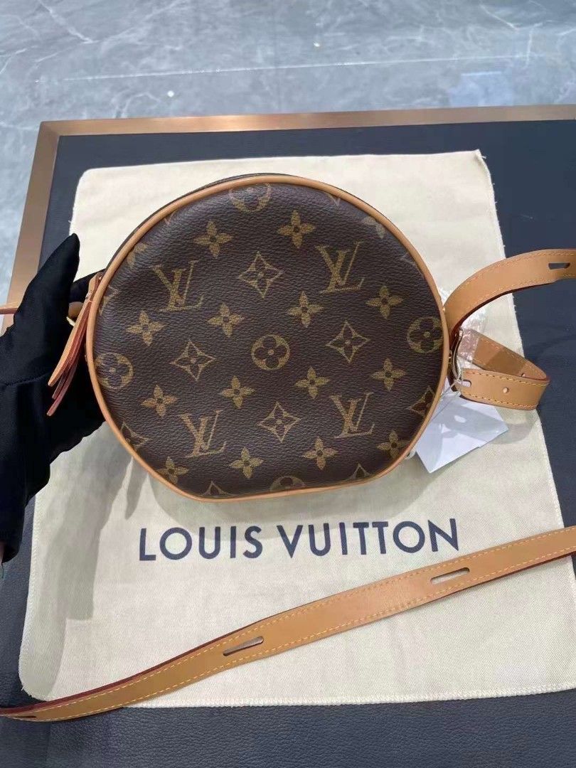 Louis Vuitton, Bags, Louis Vuitton M45578 Boite Chapeau Souple Pm