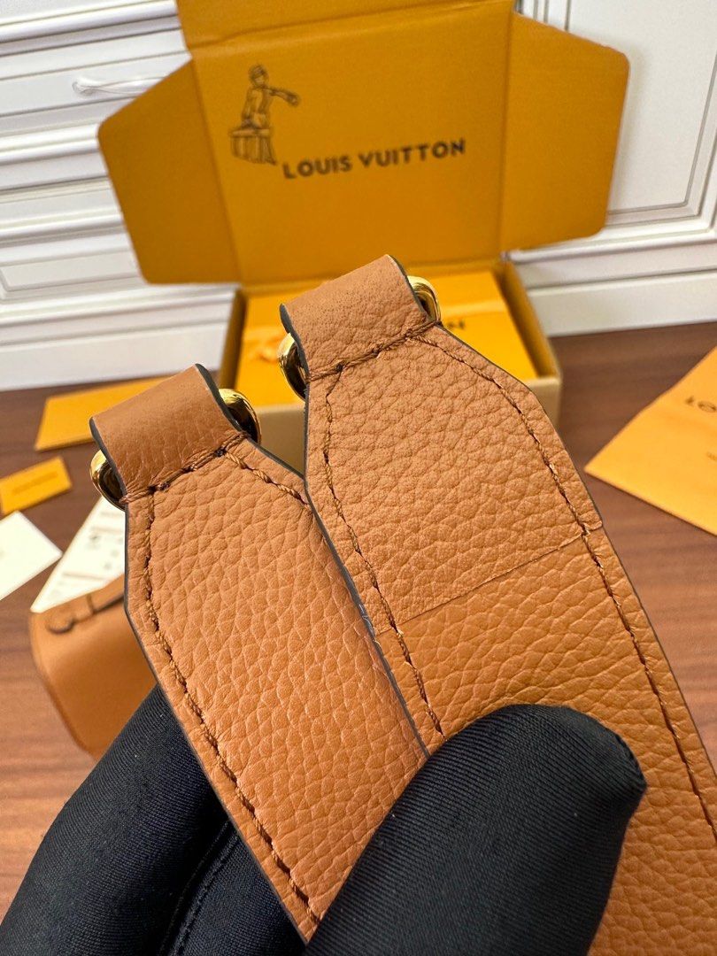 LOUIS VUITTON LV OXFORD, Luxury, Bags & Wallets on Carousell