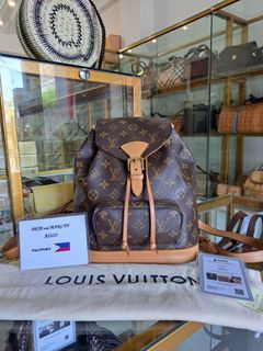 Vintage 1990s Louis Vuitton Monogram Canvas Montsouris Backpack – Perry's  Jewelry