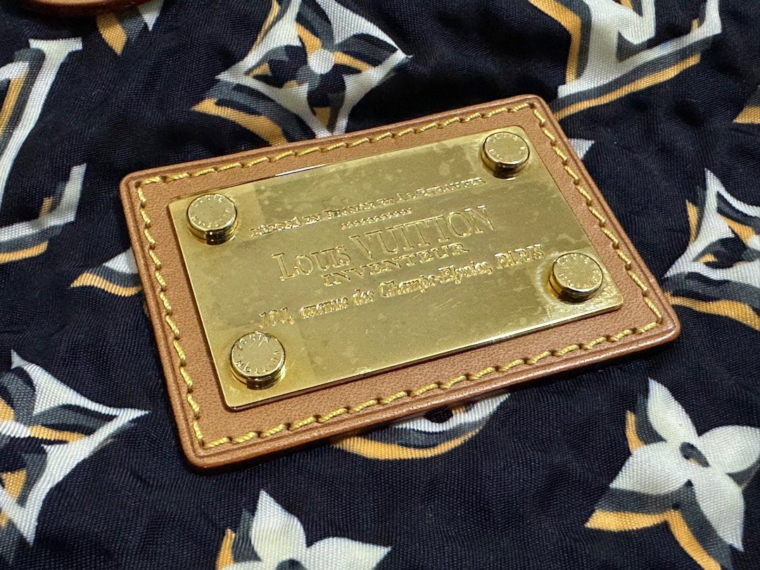 Louis Vuitton Navy Monogram Bulles MM Bag - Limited Edition - Louis Vuitton