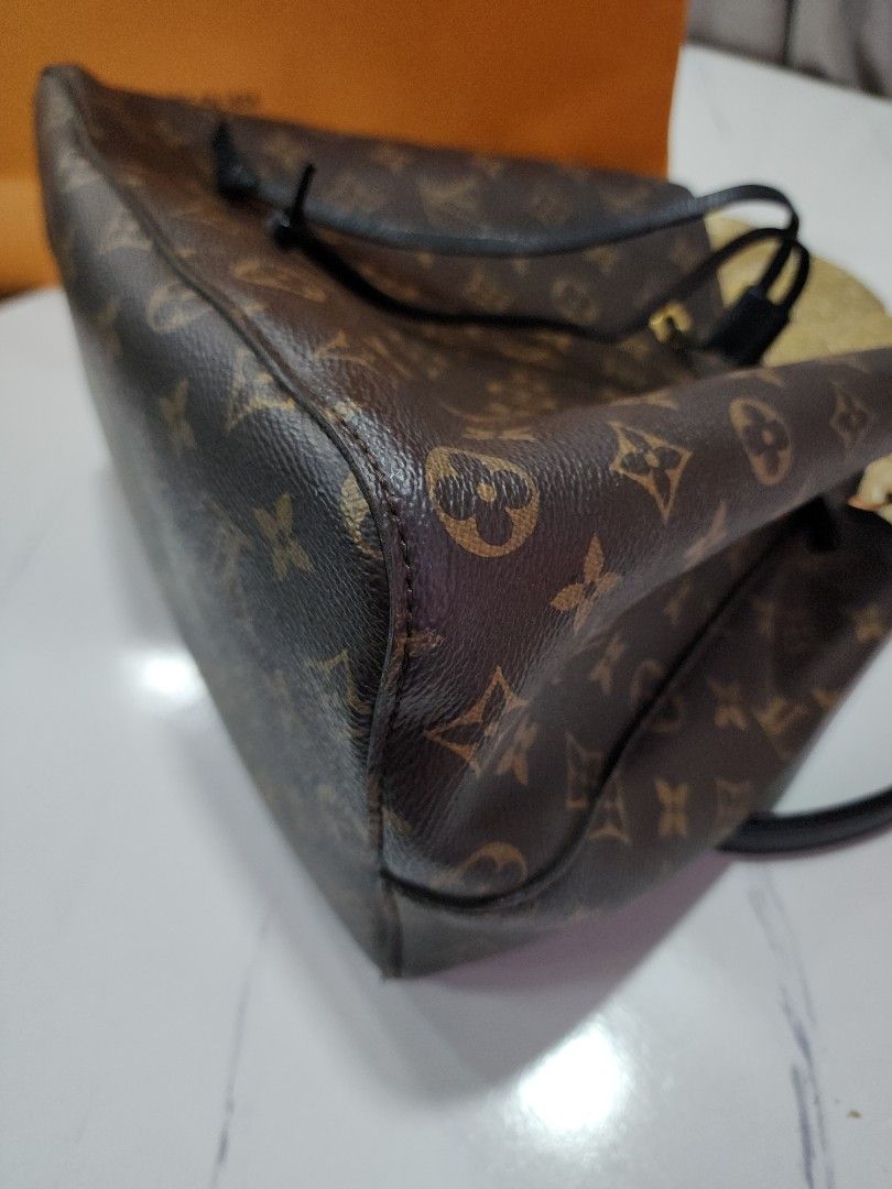 Kept Unused LV Patent Calfskin White Monogram Cherrywood BB Crème Vernis  Alma BB Neverfull Looping Keepall Twist Dauphine Onthego Speedy Mini Nano  Bucket Metis Capucines Lockme Damier Ebene Pochette Vanity Wallet  Accesorries