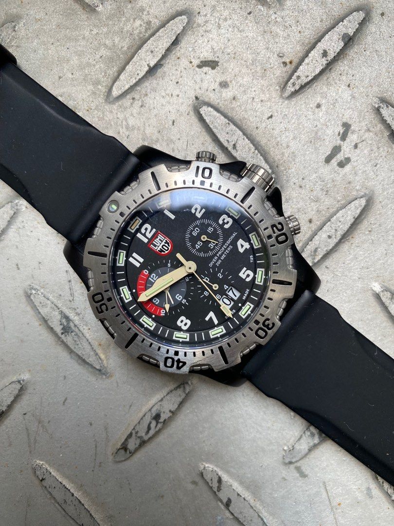 Luminox Deep Dive Series 8150 Men s Fashion Watches