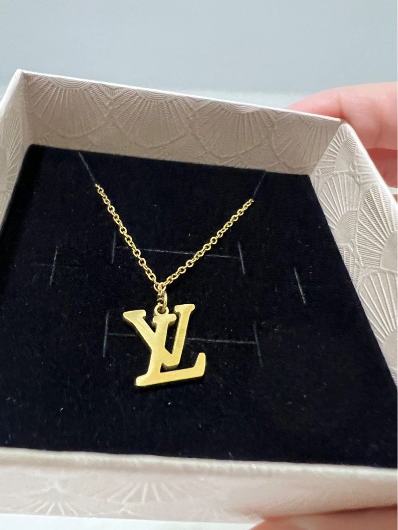 Gold lv cheap necklace