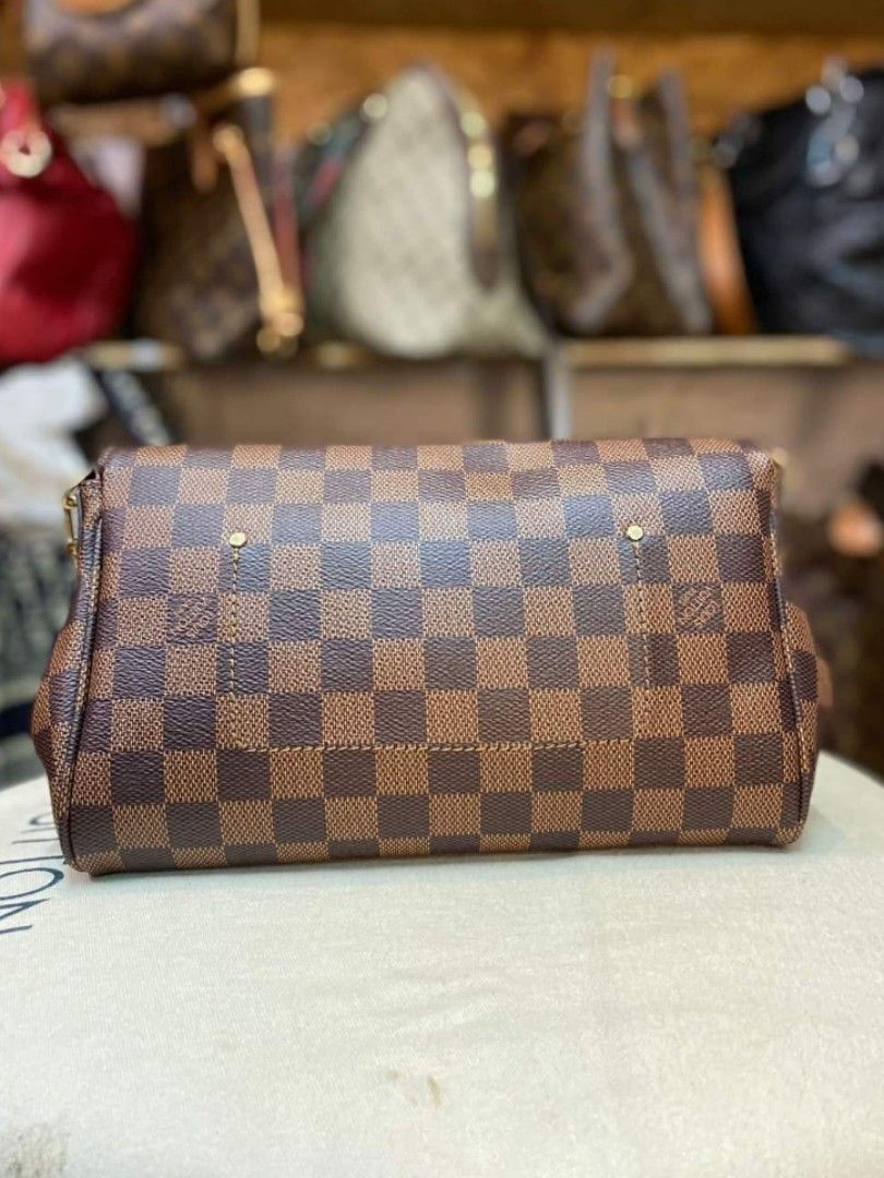 Louis Vuitton Favorite MM Damier Ebene Crossbody Bag