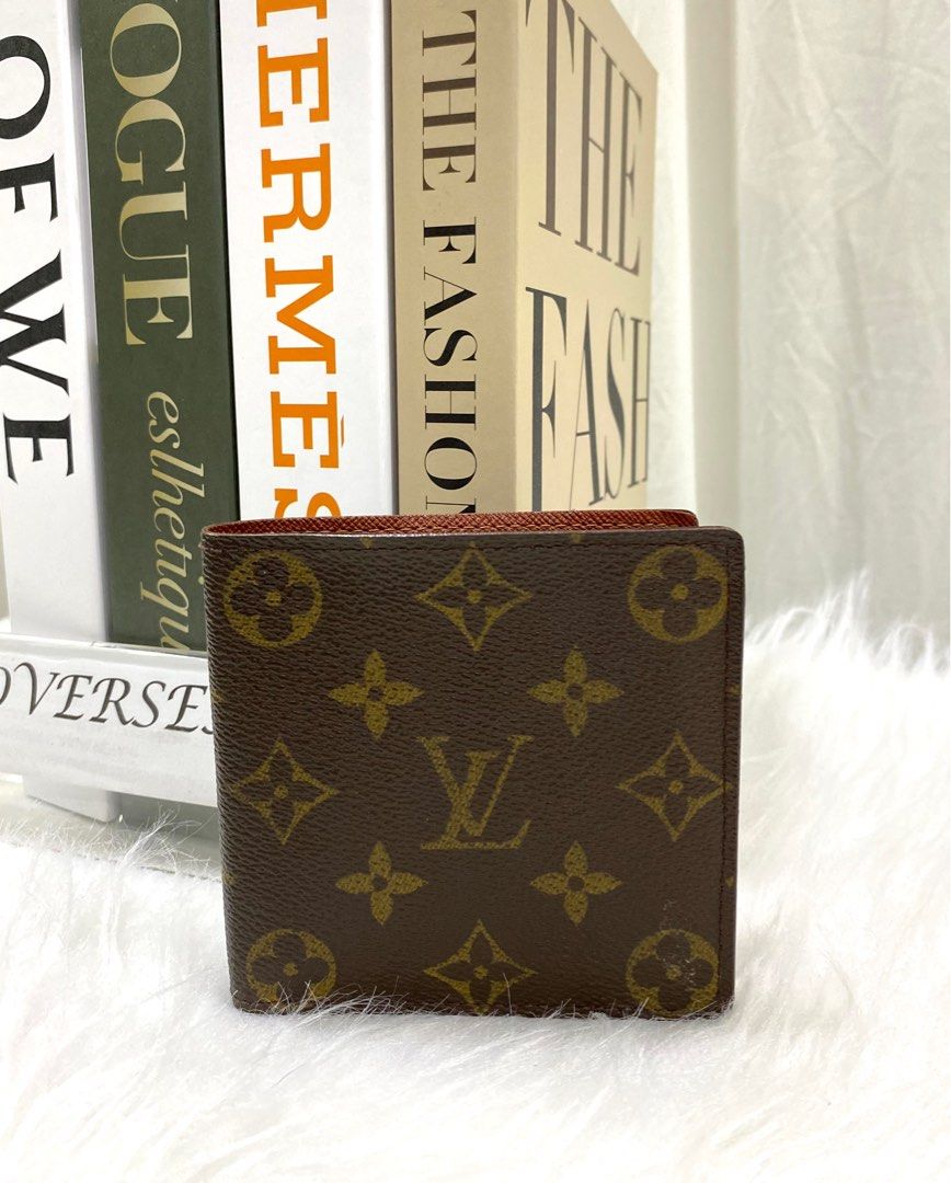 Lv men's clutch bag Louis Vuitton black and blue preorder, Luxury, Bags &  Wallets on Carousell