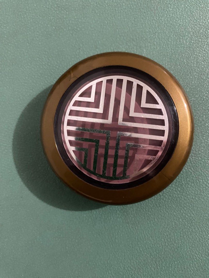 MAC Powder Blush On a Mission (Category: Makeup) located in Quezon City. Submitted by greenery01 (Listing ID 1261038505, Image 1). Description: swatched only.