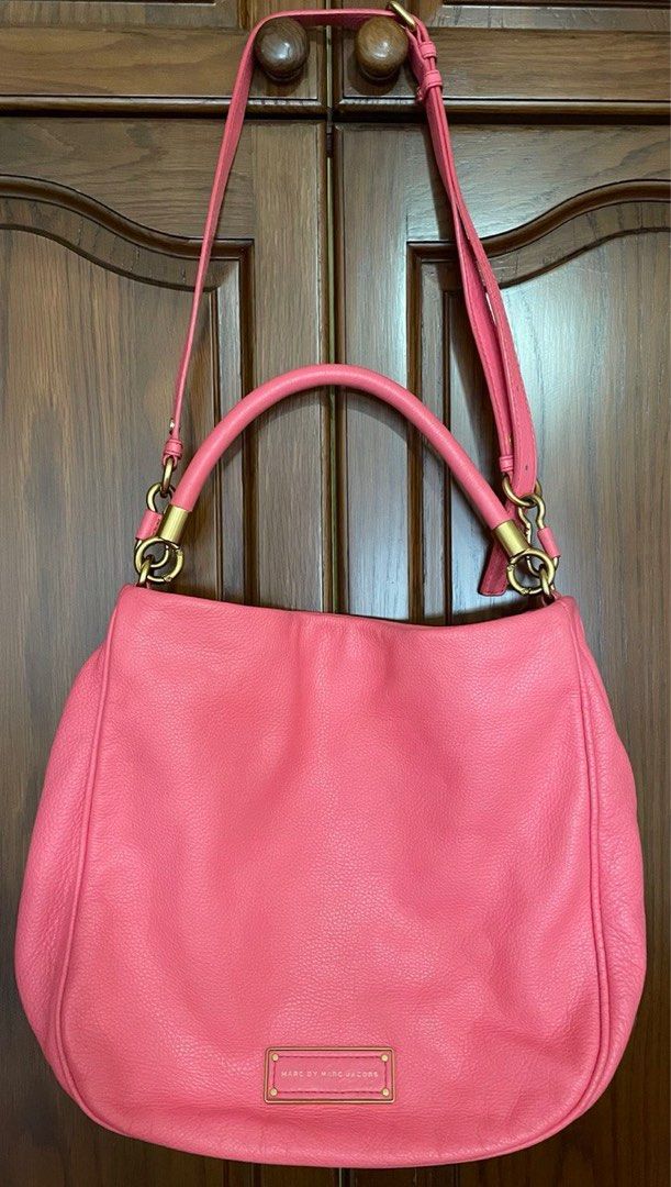 Marc jacobs too hotsell hot to handle hobo