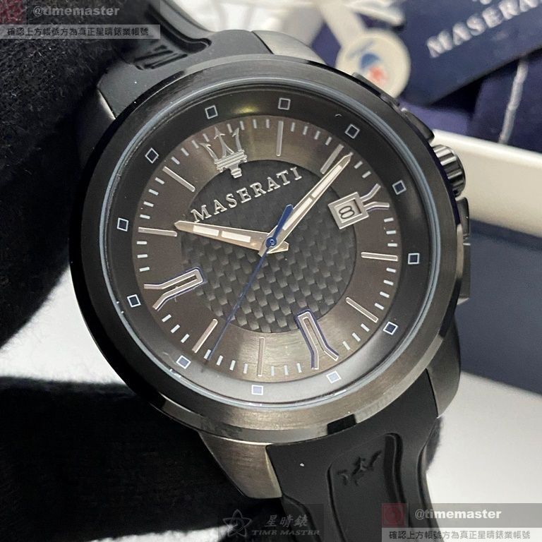 由 timemaster (刊登 ID 1261069335，圖片 3) 提交，位於 台北市 (Taipei) 的 MASERATI手錶,編號R8851123004,44mm黑圓形精鋼錶殼,黑色簡約, 中三針顯示, 運動錶面,深黑色矽膠錶帶款,絕版珍藏，機會不再 (類別：精品手錶)，說明： 掌握星晴錶業的MASERATI瑪莎拉蒂 R8851123004，男女通用時尚之選！ 44mm圓形黑色錶殼，簡約運動風格，展現獨特魅力。 搭載精確石英機芯，確保時刻準確無誤，不論日常或特殊場合，皆適用。 強化型水晶玻璃面板，保護錶面免受刮擦和磨損。 深黑色矽膠錶帶，輕盈舒適，適合長時間佩戴。 防水等級達100米，讓您盡情享受水上樂趣，無需擔心損壞。 簡約中三針顯示，搭配日期功能，方便生活中的時間掌握。 全球保固2年，購買更放心，我們關心您的每一刻。 MASERATI瑪莎拉蒂 R8851123004，時尚精準，讓您綻放獨特光芒。 星晴錶業，為您帶來極致品質，時尚無敵。 ［篩選商品可點下方標籤］ #星晴錶M