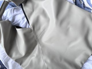 （分類：）位於 。 由 siushujai 提交（商品編號 1261009440，圖片 1）。簡介： 。