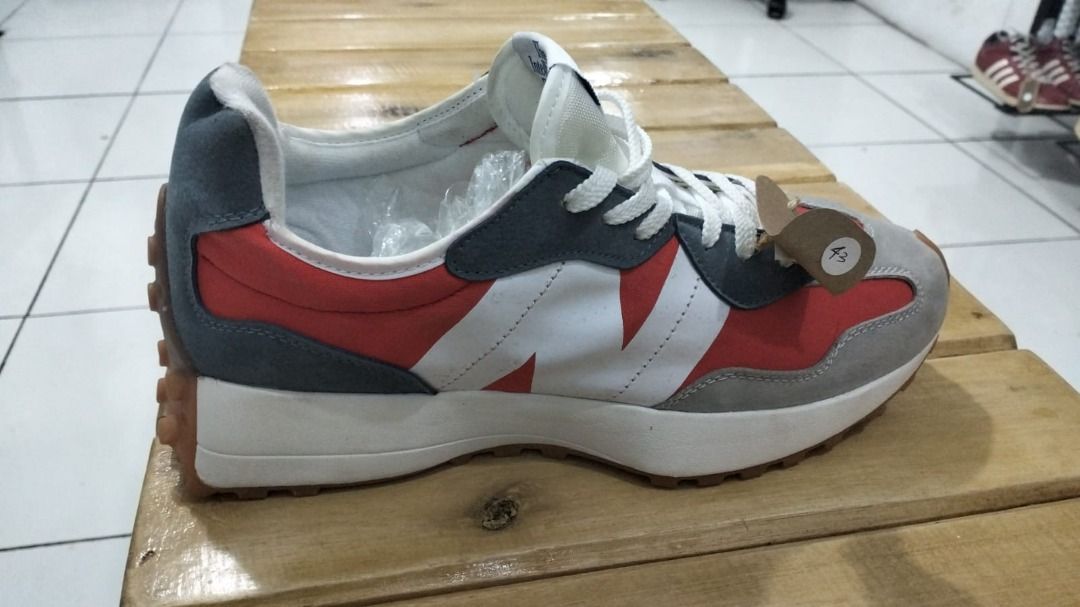 Nb 995 red top