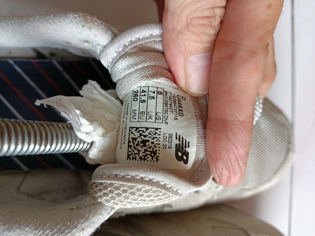 New Balance 446 Fesyen Pria Sepatu Sneakers di Carousell