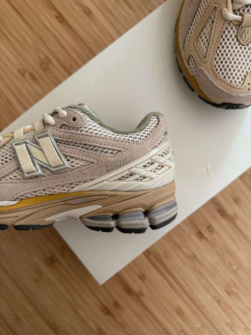 New Balance x Auralee M1906RAU, 女裝, 鞋, 波鞋- Carousell