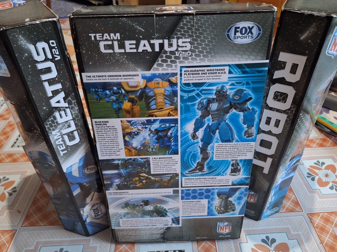 NFL FOX Sports 10" Robot Cleatus Action Figure V2, Hobbies & Toys, Toys