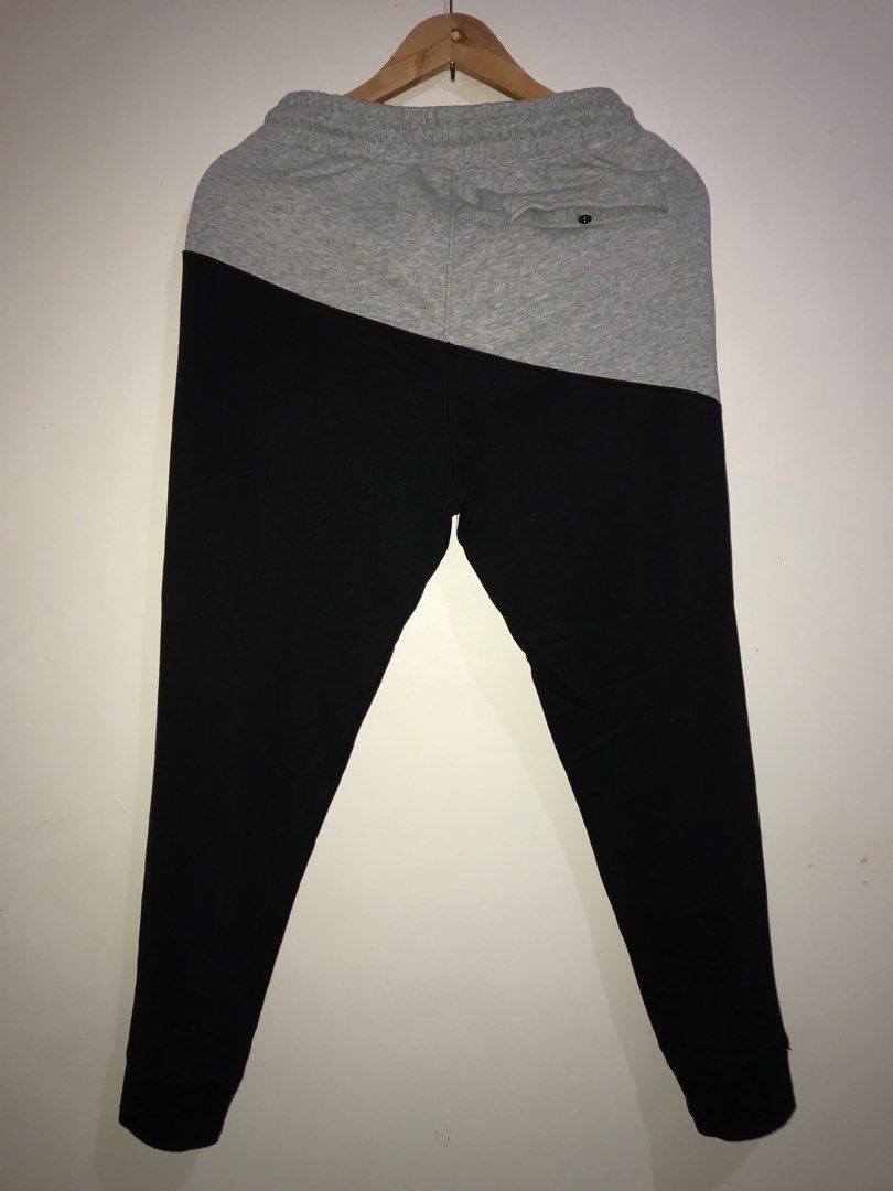 Nike 2 deals tone joggers