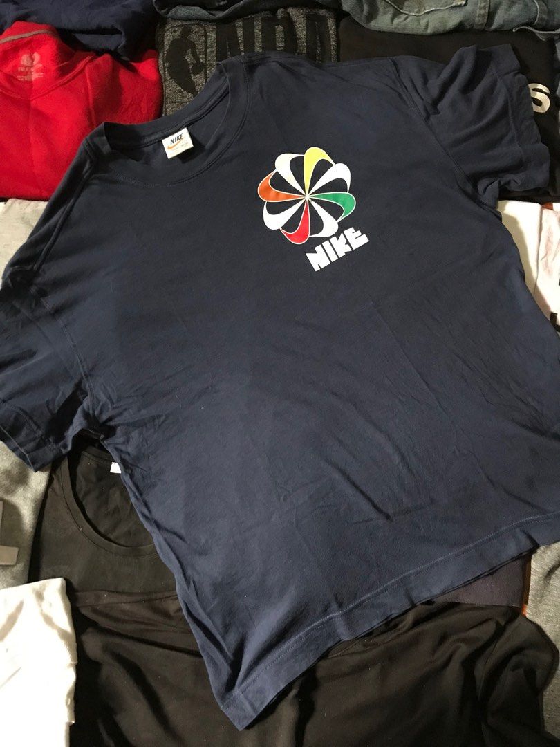 Nike pride shirts clearance