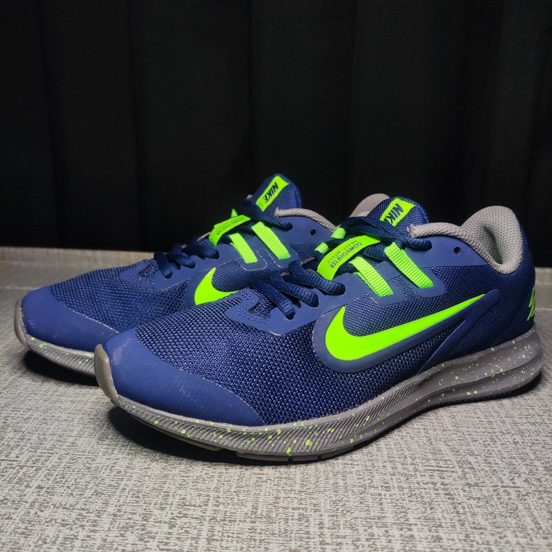 Nike downshifter 9 rw top