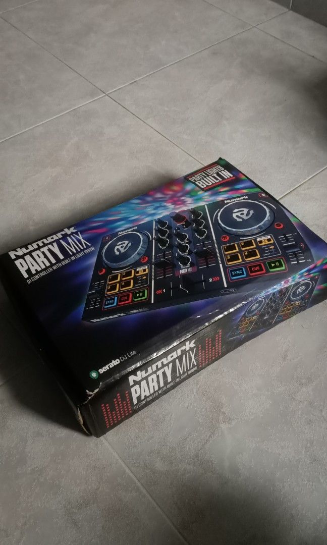 Numark Party Mix (DJ controller), Audio, Other Audio Equipment on Carousell