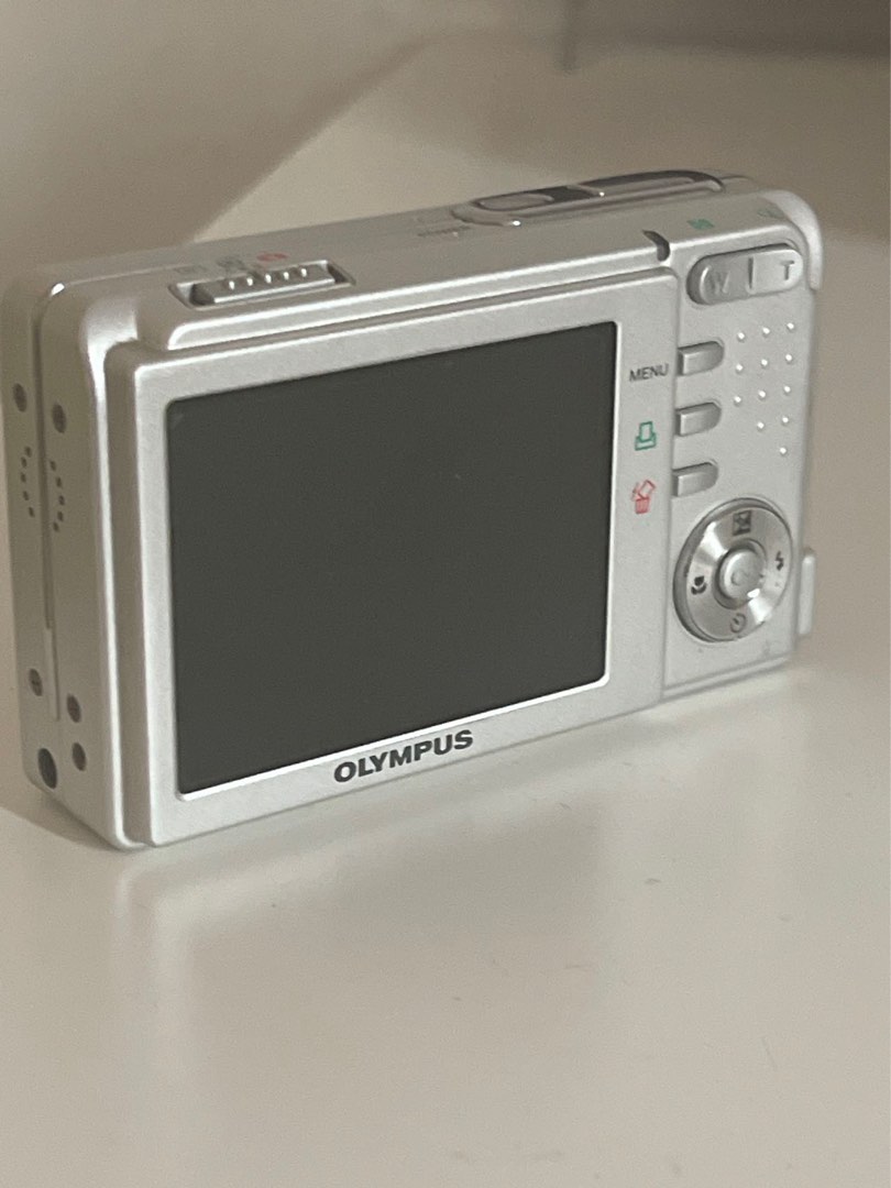 Olympus Fe160, Photography, Cameras on Carousell
