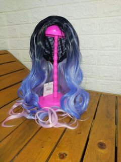 Onhand blue multicolor long female wig