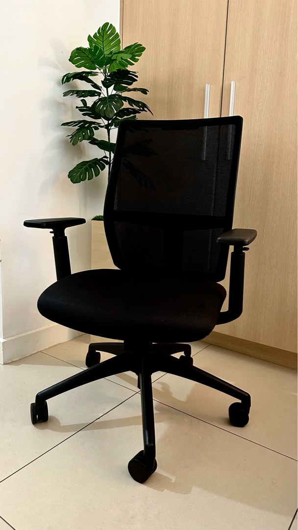 ORIGINAL Haworth Office Desk Chair, Furniture & Home Living, Office
