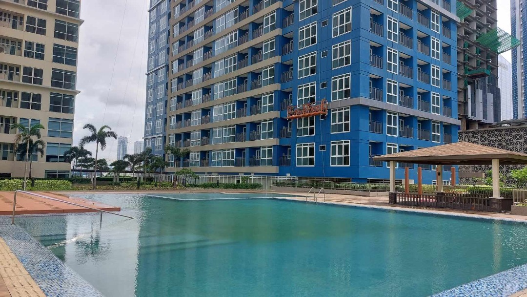 Park Avenue for sale 1BR RFO 8th Ave BGC Taguig City, Property, For