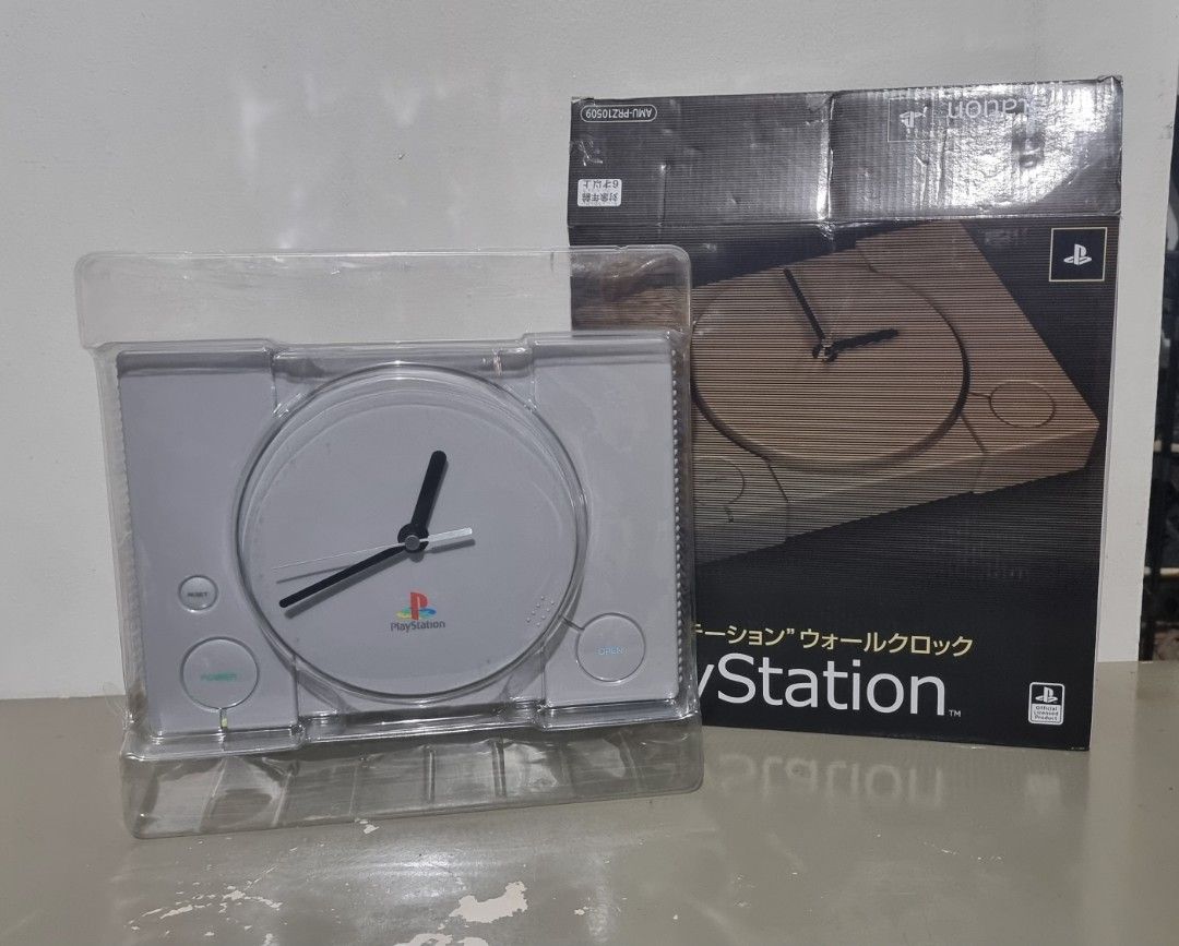 Playstation 1 clock 2025
