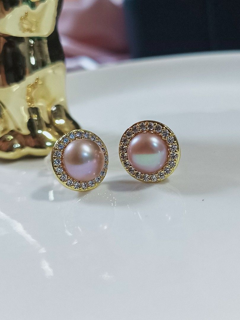 Purple best sale pearl earrings