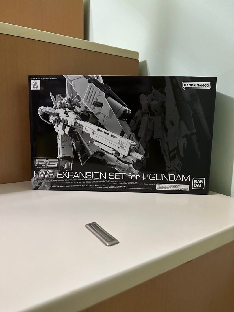 [Ready stock] RG 1/144 HWS EXPANSION SET for ν GUNDAM (Category: Gundam Model Kits) located in Singapore. Submitted by ponchelley (Listing ID 1221971523, Image 1). Description: Premium Bandai Gundam.