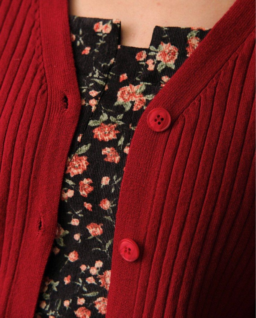 Red ribbed best sale cardigan