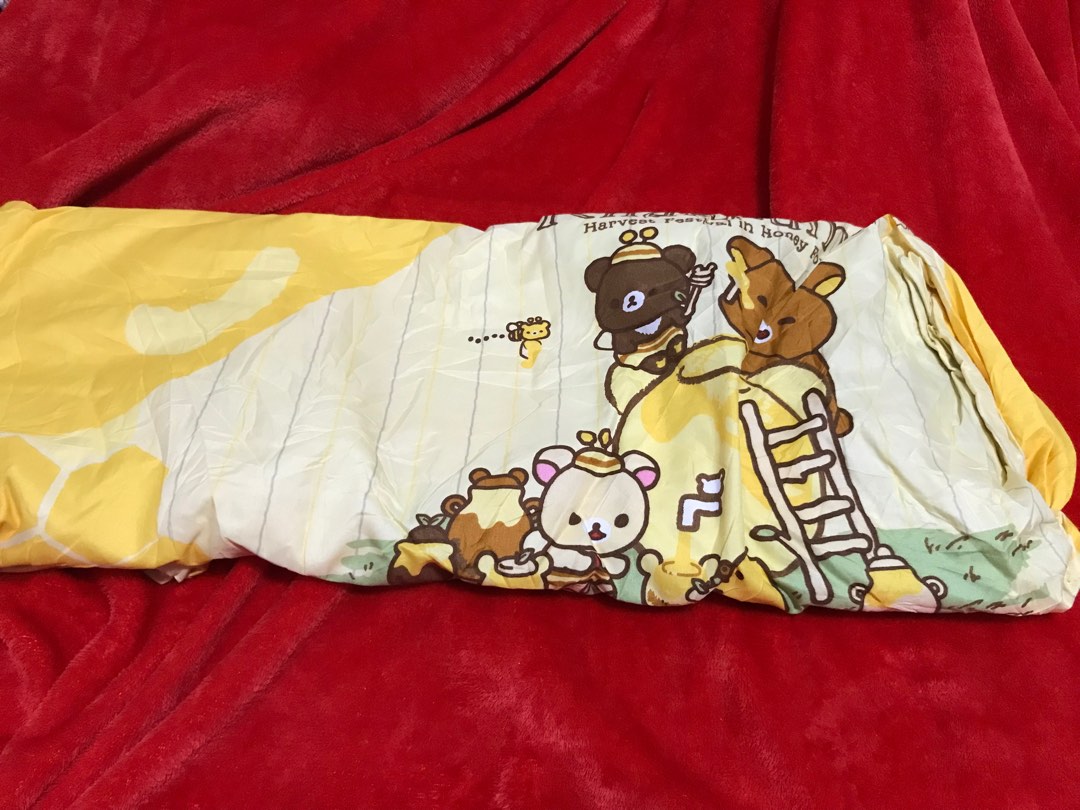 Rilakkuma and Friends Bedsheet, Furniture & Home Living, Bedding & Towels on Carousell