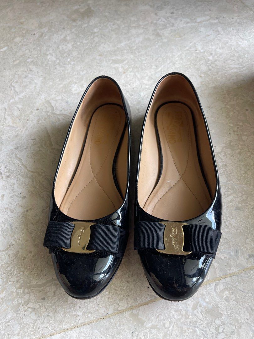 Ferragamo ballet flats sale clearance