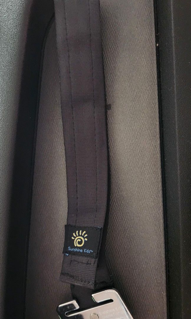Seat belt shortening clip, Babies & Kids, Going Out, Car Seats on Carousell