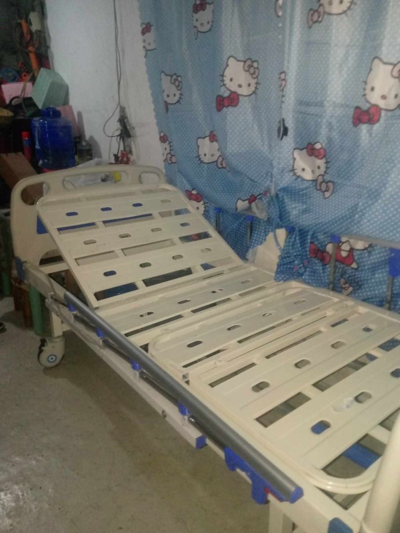 Second Hand Hospital Bed, Health & Nutrition, Medical Supplies & Tools