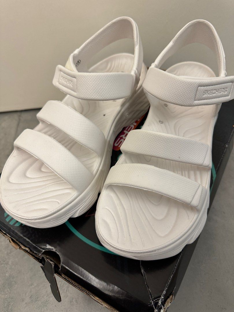 Sketcher white sandals clearance