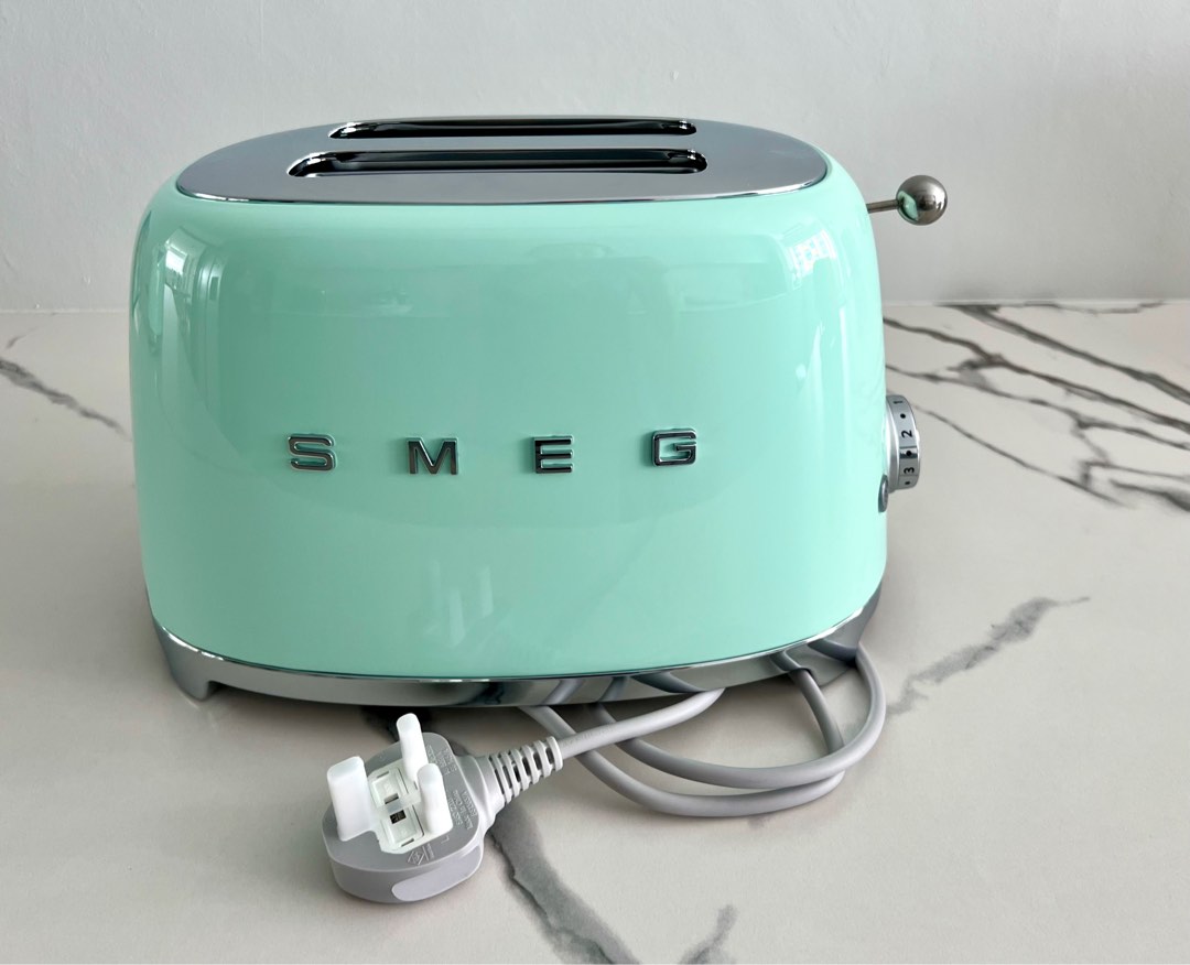 SMEG Pastel Green Toaster, TV & Home Appliances, Kitchen Appliances