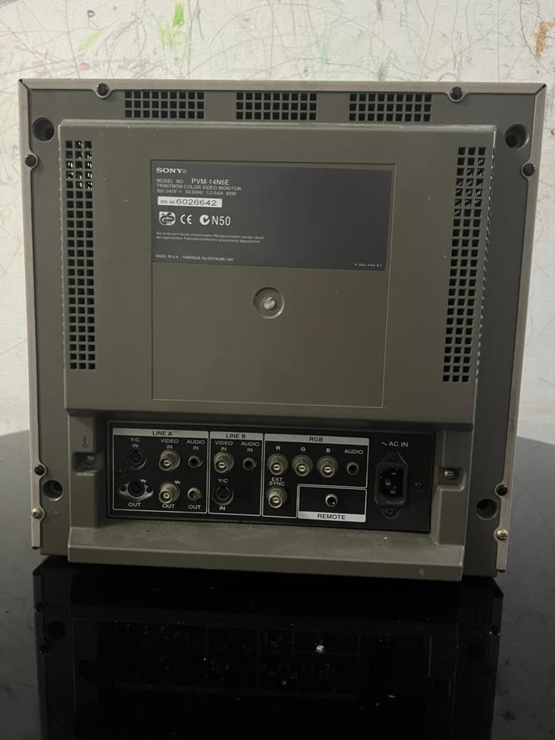 Sony PVM 14n5u broadcast monitor, Computers & Tech, Desktops on Carousell