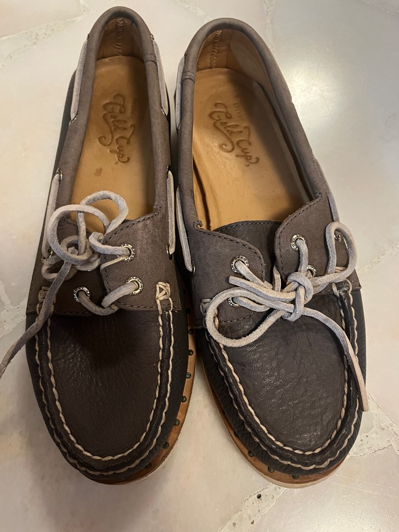 Gold sperrys women's sale