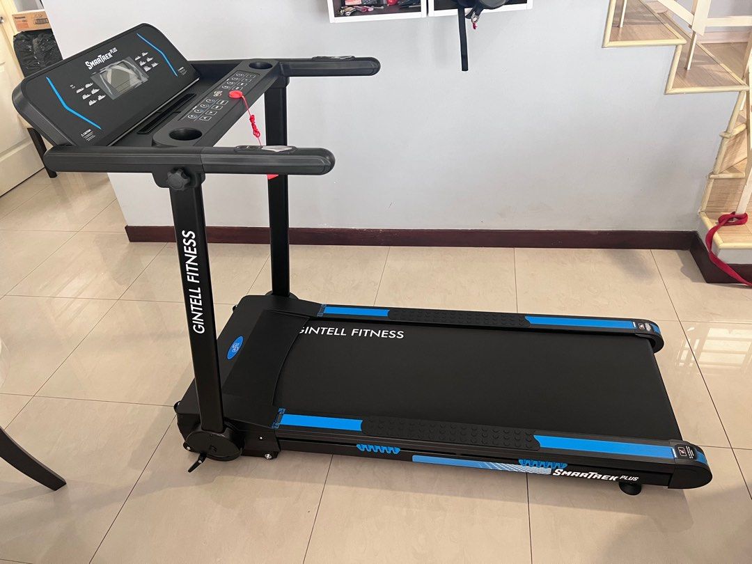 Threadmill (Category: Cardio & Fitness Machines) located in Kuala Lumpur. Submitted by cyc26 (Listing ID 1258488478, Image 3). Description: Hi, I got this as a free gift from company dinner so is brand new. Warranty starts from 5/10/2023. If you are interested, price is negotiable. Willing to swap with similar price item Gintell Smartrek Plus 1. No installation needed 2. 40 pre-set programs 3. Speed: 16km/h 4. 5 users setting programs (Time, dist