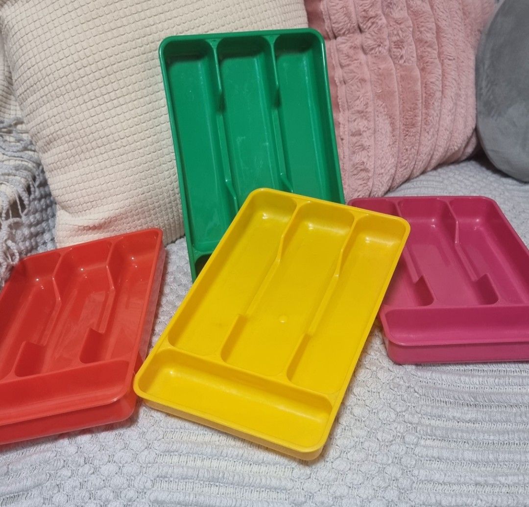 Utensils organizer (Category: Dinnerware & Cutlery) located in Marikina City. Submitted by jabsss (Listing ID 1261032060, Image 3). Description: utensils organizer for sale made in japan. 90 ea. dm for more pics..