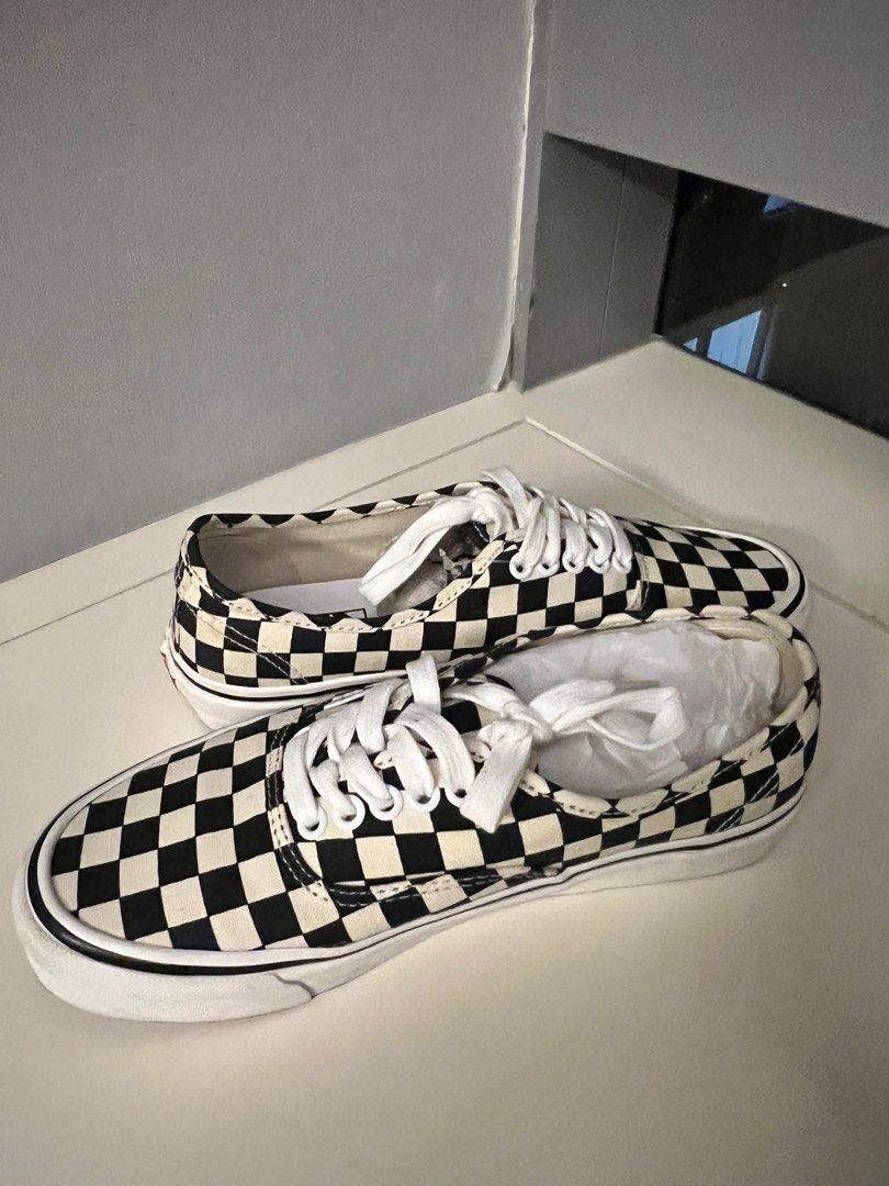 Checkered pattern vans on sale