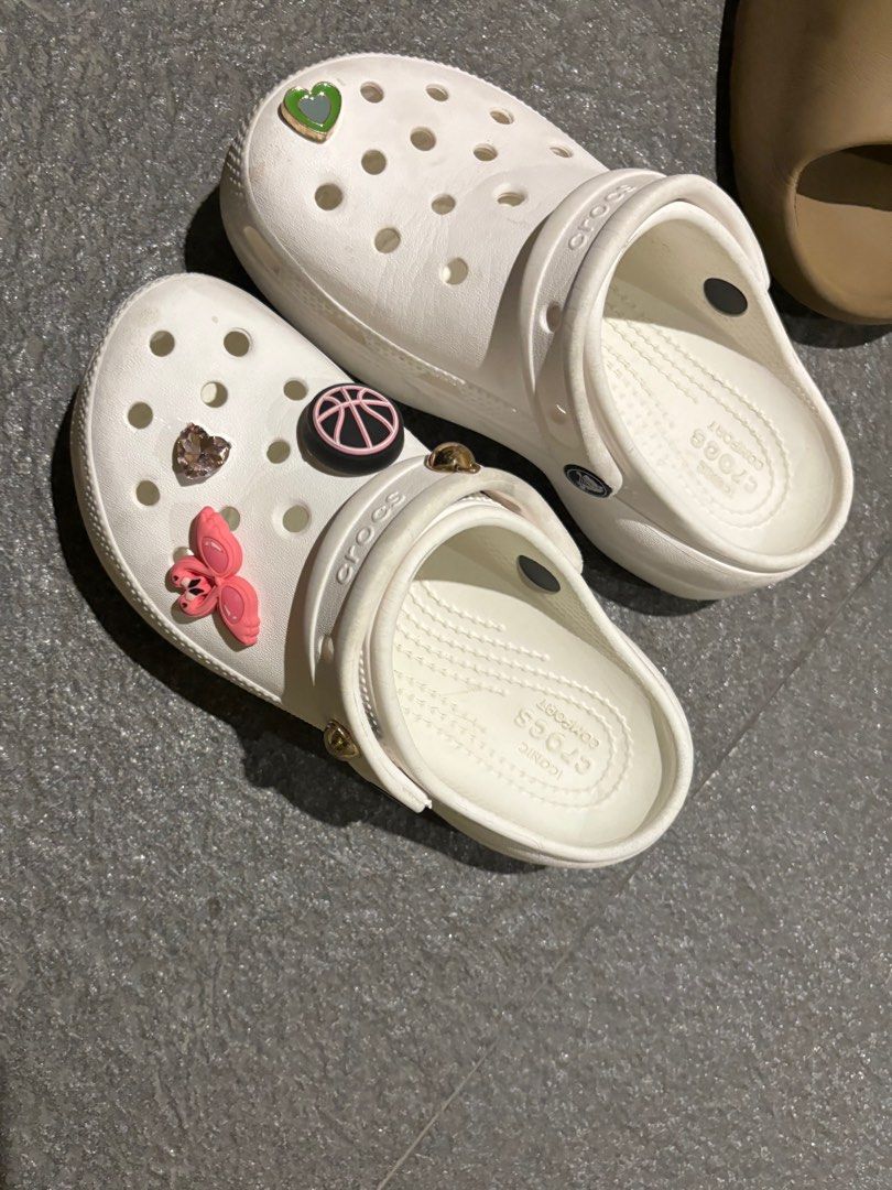 Womens size 4 new arrivals crocs