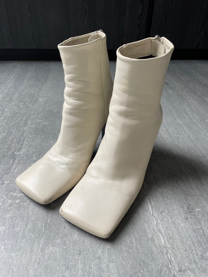 Cream sales boots zara