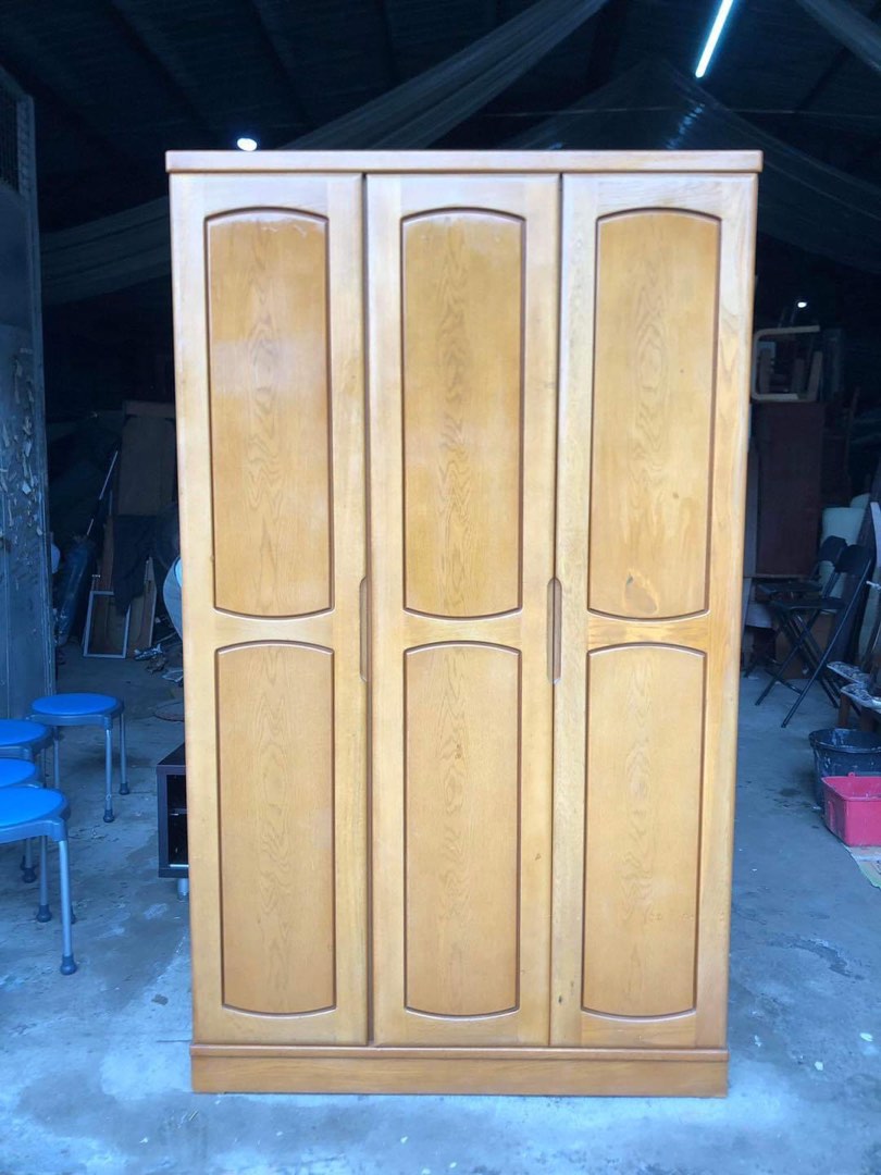 3 door wooden wardrobe, Furniture & Home Living, Furniture, Shelves