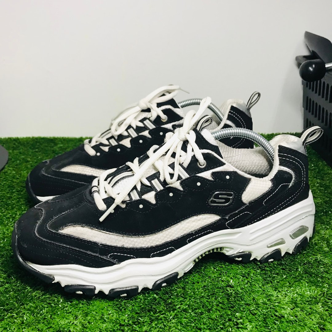 SKECHERS D LITE USED ITEM BUNDLE SNEAKER JOGGING